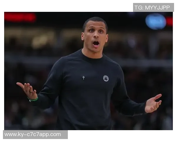 马祖拉点评米诺特攻防全面期待其在关键回合处理上有所提升