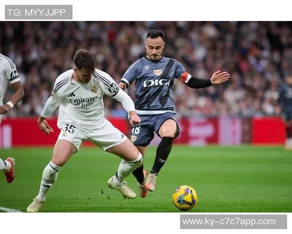 劳尔坚定信心皇马能夺冠最终结果将在赛季末揭晓 劳尔坚定信心皇马能夺冠最终结果将在赛季末揭晓