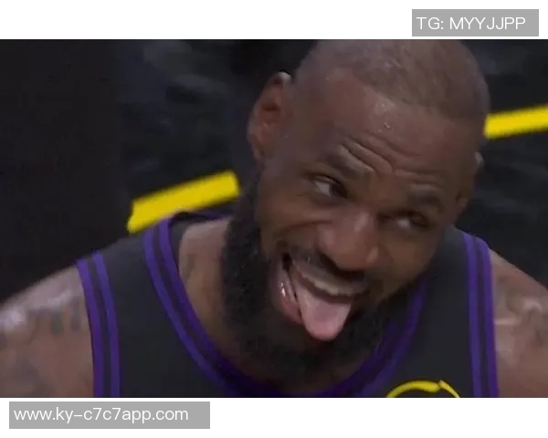 老詹复出后无球化转型展现惊人效果适应能力超乎预期的常青树 老詹复出后无球化转型展现惊人效果适应能力超乎预期的常青树