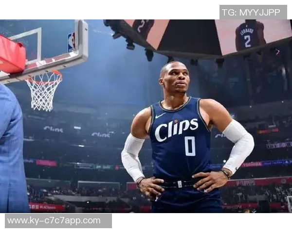 永远的大男孩威斯布鲁克37岁生日快乐愿你继续闪耀篮球场上辉煌人生