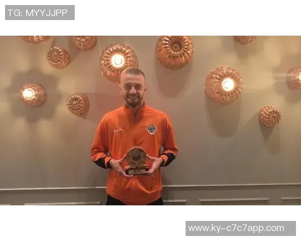 萨里奇深情告别青岛海牛三年回忆铭刻心中旅程圆满结束