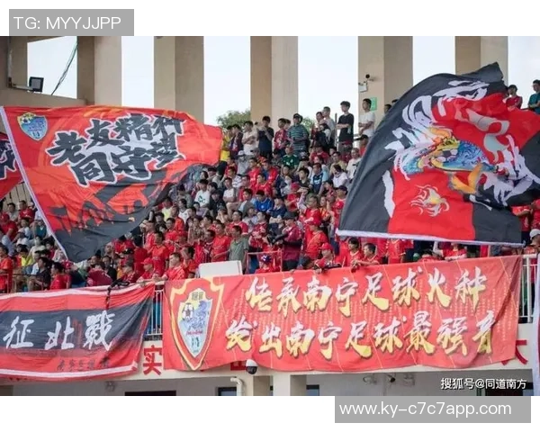 吕品告别平果感慨主场温情愿与球迷共赴更加辉煌的明天 吕品告别平果感慨主场温情愿与球迷共赴更加辉煌的明天