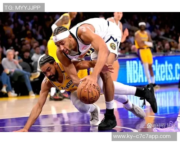 霍里分析湖人接手追梦可能性勇士需换回八村和范德彪等防守球员 霍里分析湖人接手追梦可能性勇士需换回八村和范德彪等防守球员